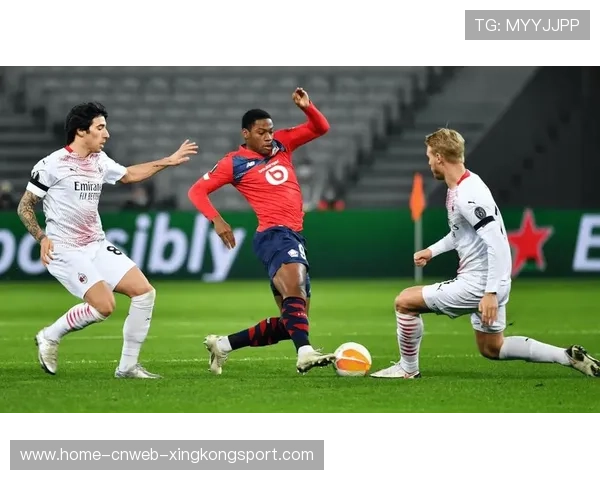 法甲巴黎外围传递精确，锋线收获关键机会