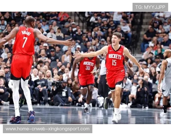 火箭5连胜反弹，杀回西部前四，火箭5连败